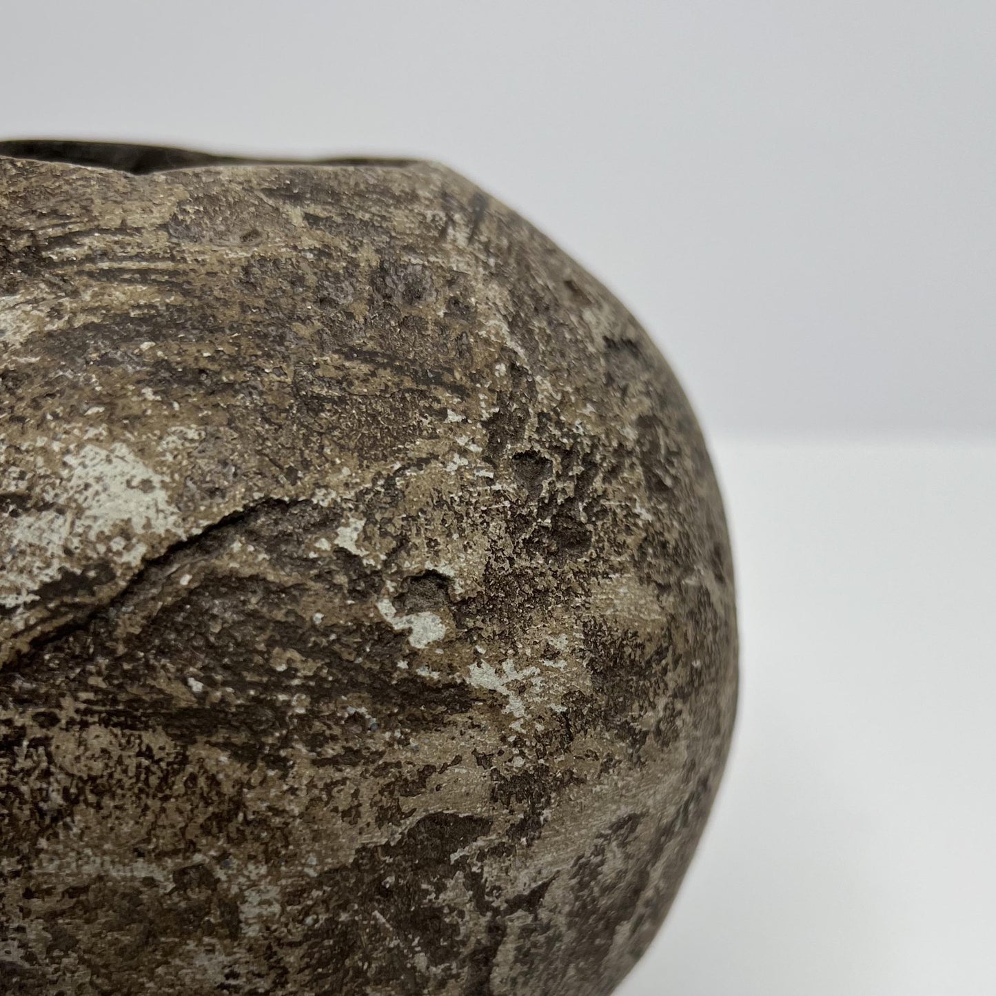 Accessorio da scrivania di lusso in materia minerale