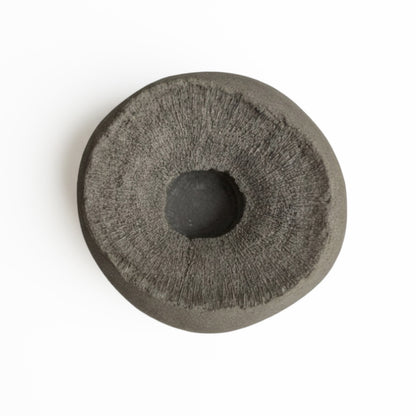 Accessorio per la casa dal design organico fatto a Mentone