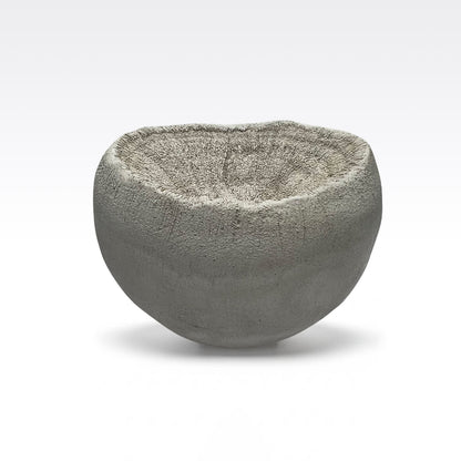 Vassoio sferico Omuro in cemento dal design moderno