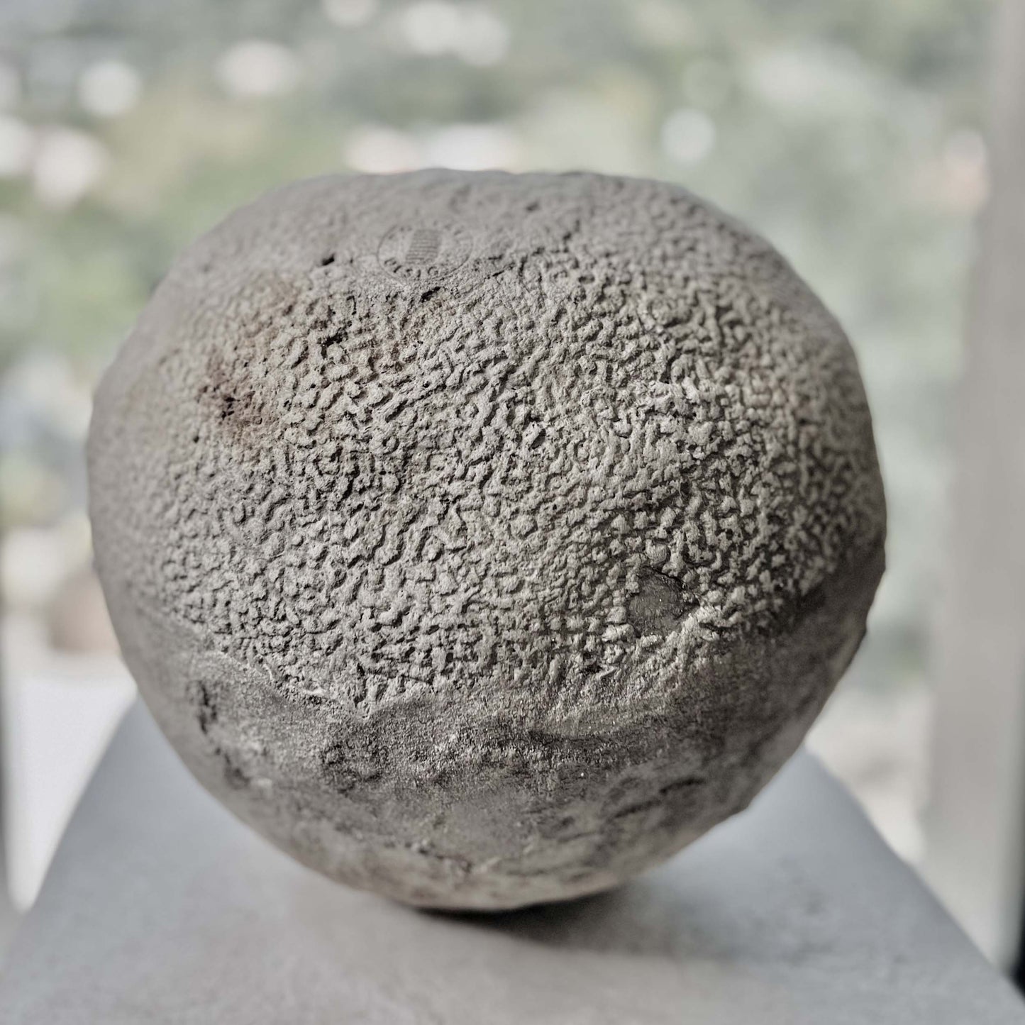 Creazione artigianale di Mentone pezzo unico Minami