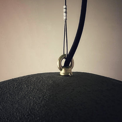 Lampadario stile industriale in cemento per isola cucina