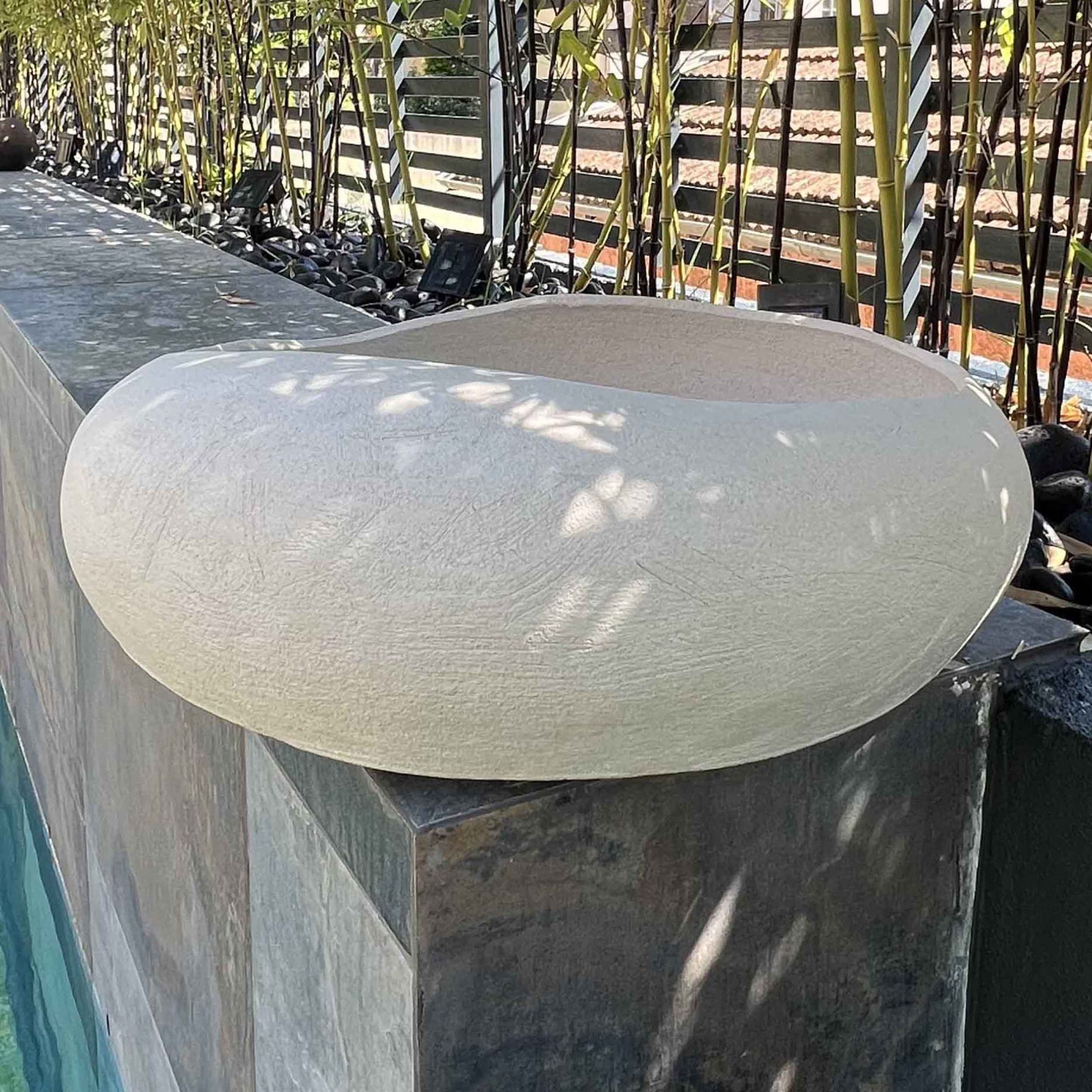 Mini vaso decorativo Dune in cemento design minimalista - Petit vase décoratif Dune en béton design minimaliste