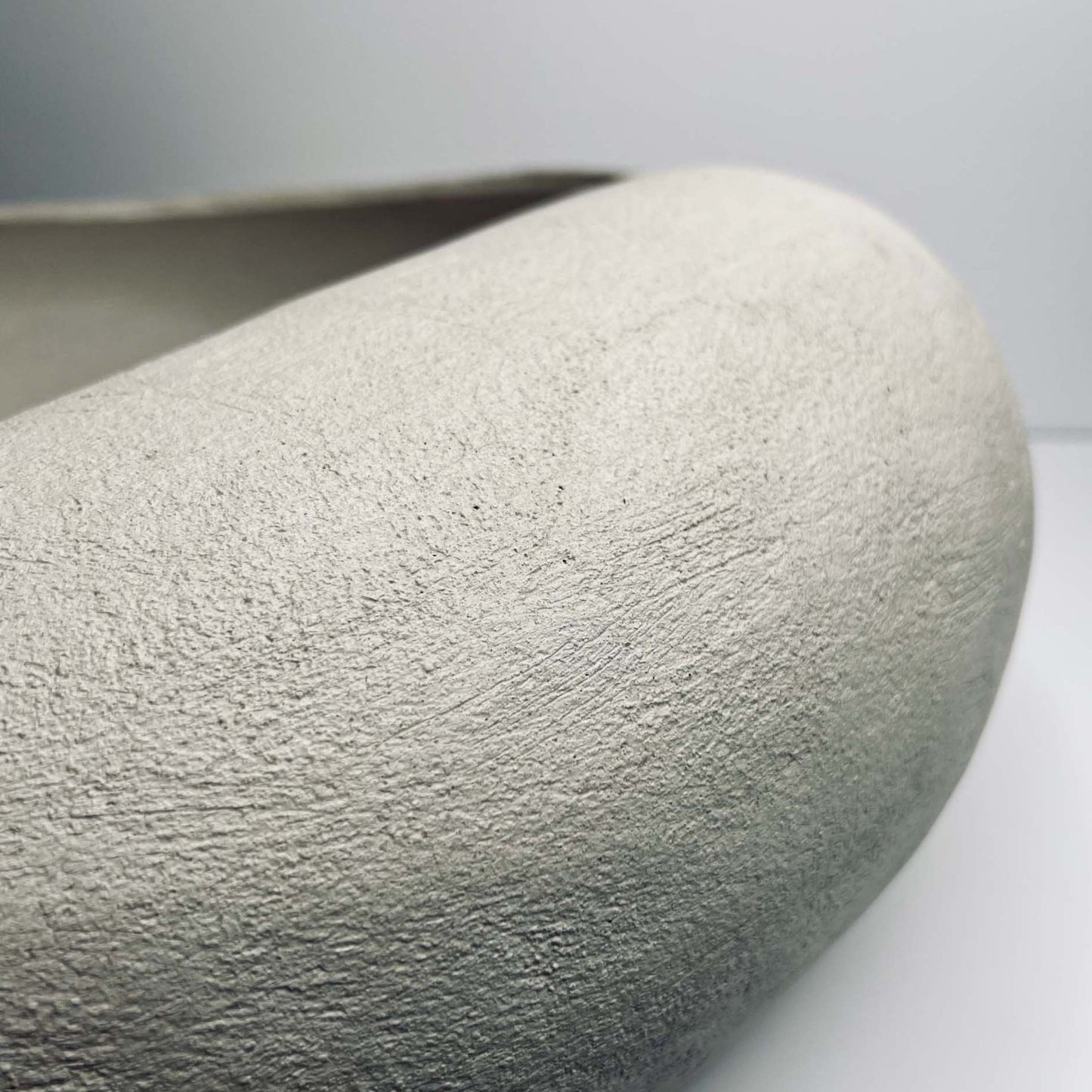 Mini vaso decorativo Dune in cemento design minimalista - Petit vase décoratif Dune en béton design minimaliste