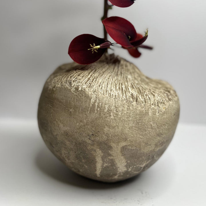 Mini vaso decorativo Vulcano in cemento design minimalista - Petit vase décoratif Vulcano en béton design minimaliste