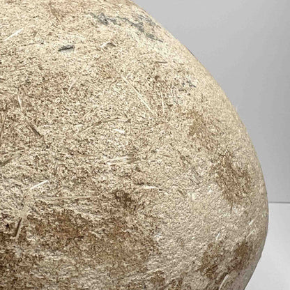 Dettaglio giara in cemento grezzo Dolium Poterie Design