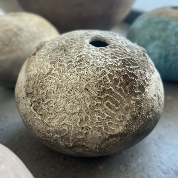 Oggetto decorativo zen aspetto fossile minerale fatto a mano