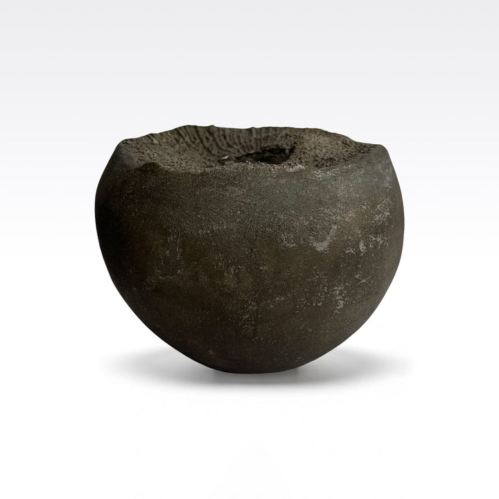 Petit vase boule Abu en béton design minimaliste