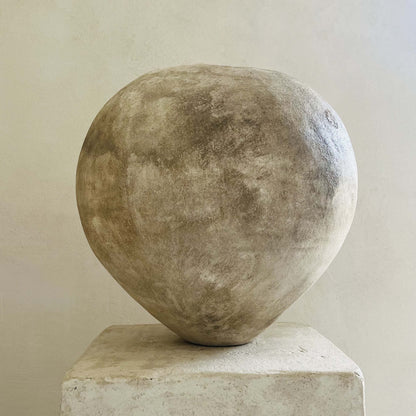 Poteria artigianale Japandi resistente al gelo e intemperie