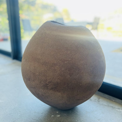 Poteria artigianale di Mentone ispirata all'estetica giapponese