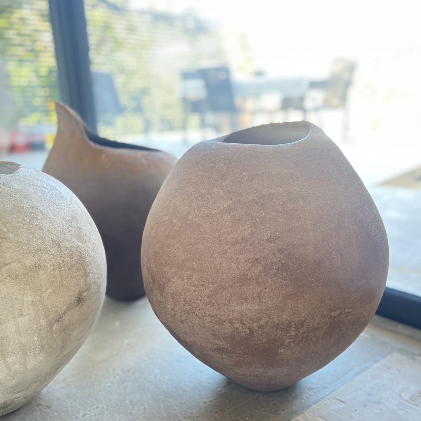 Vaso alto minimalista Tate personalizzabile in 300 colori