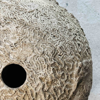 Vaso rotondo artigianale di Mentone in materia grezza